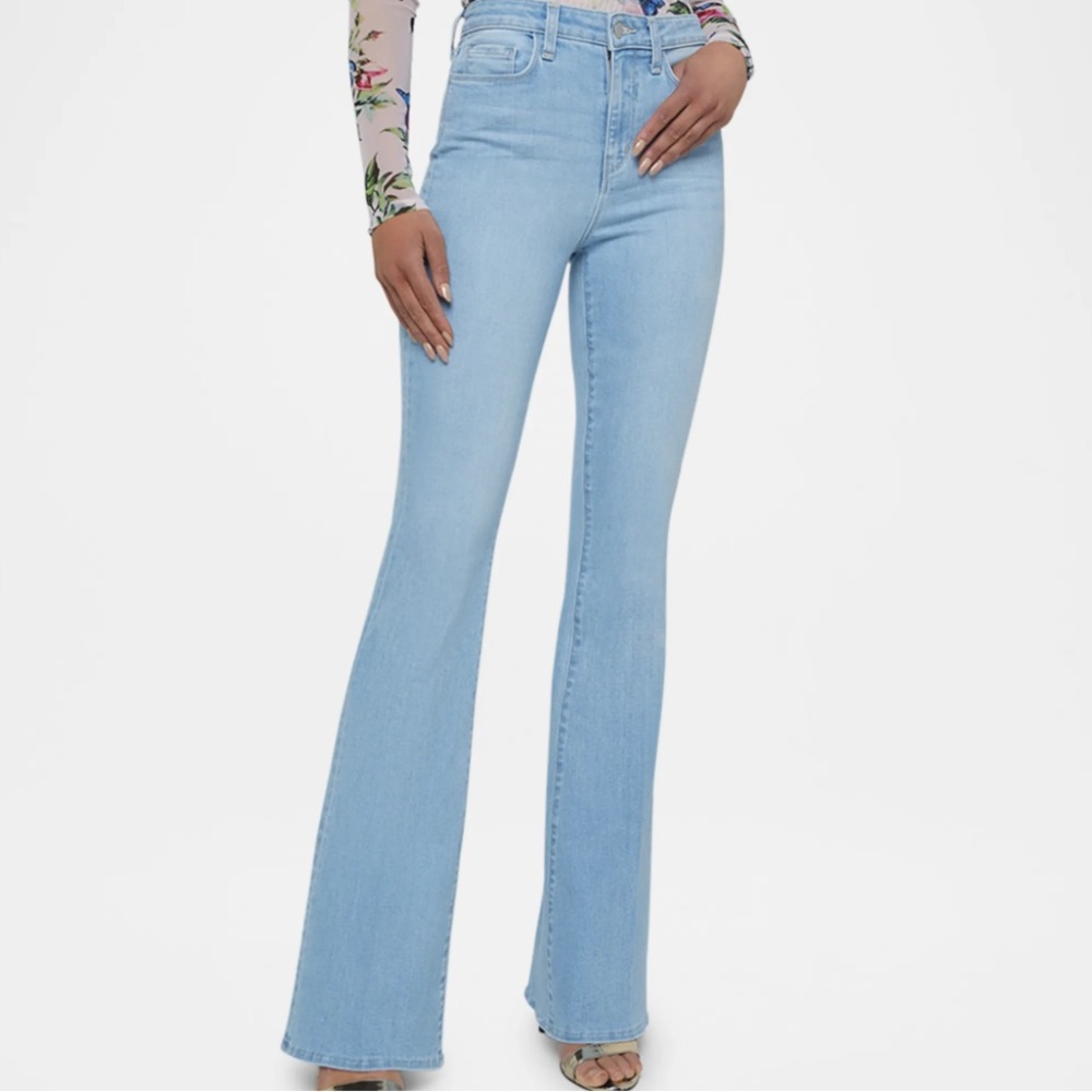 Marty High-Rise Light Blue Flared Jeans